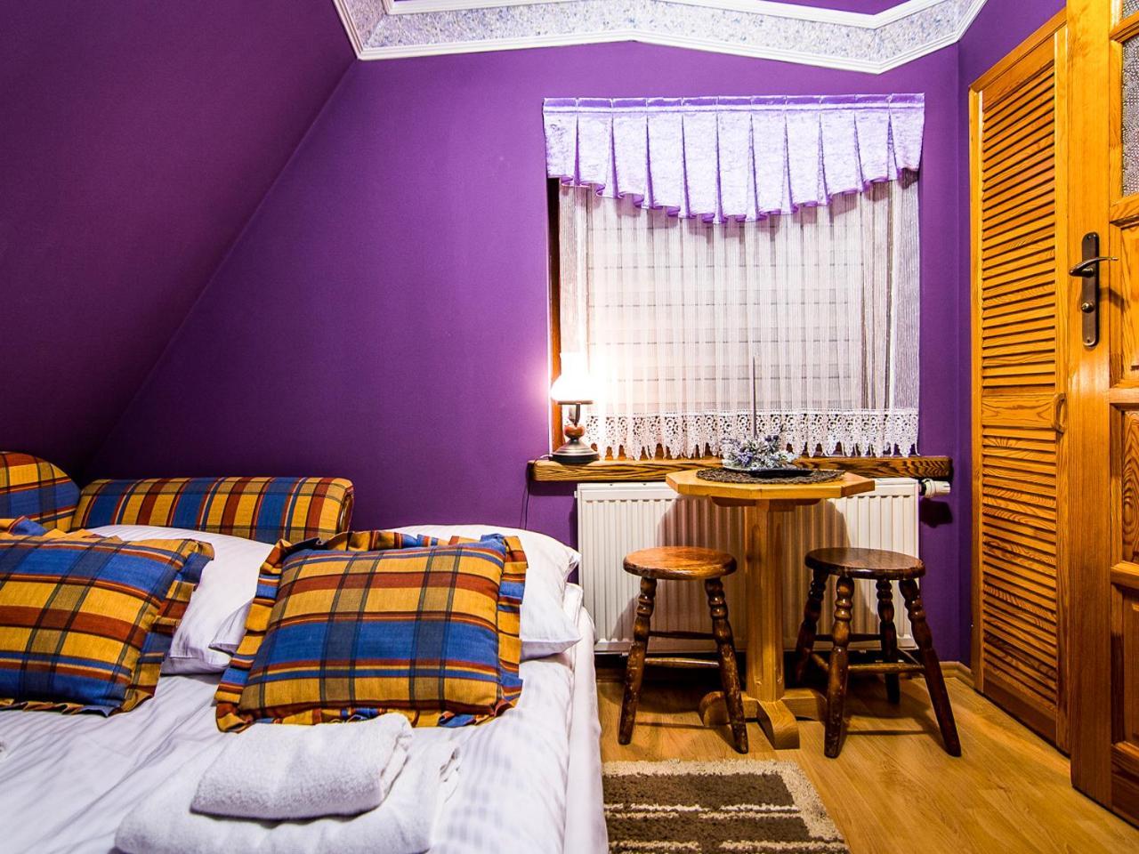 Gosciniec Stopkow Okolice Goracy Potok Termy Szaflary Zakopane-Agroturystyka ビャウィ・ドゥナイェツ 部屋 写真